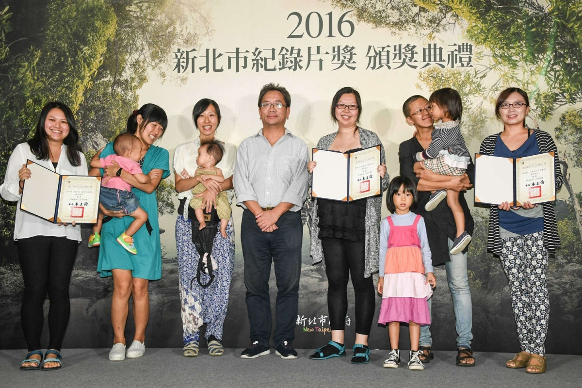 評審與優選影片導演合影